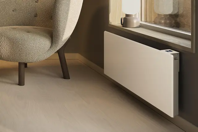 Wallflex 500 med EB-Therm 500 i vardagsrum vid fönster